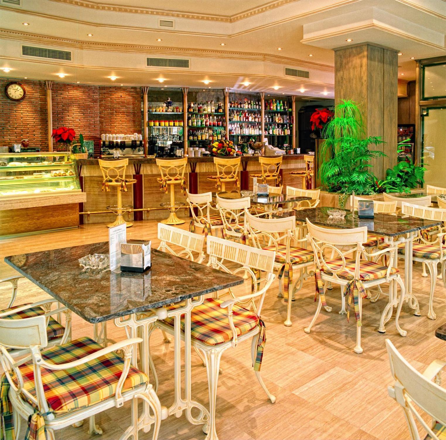 Hotel Torrepalma Alcala La Real Εξωτερικό φωτογραφία